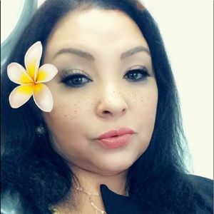 Meet your Posher, Veronica